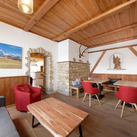 Hotel Garni Alpengruss 2*