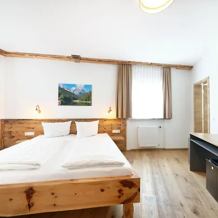 Hotel Garni Alpengruss Garmisch-Partenkirchen