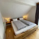 Hotel Garni Alpengruss 2*