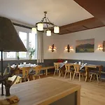 Hotel Garni Alpengruss 2*