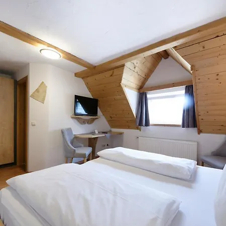 Hotel Garni Alpengruss Garmisch-Partenkirchen