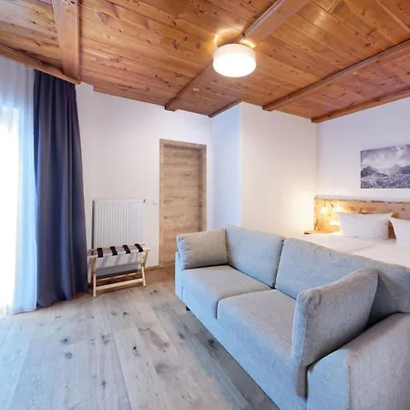 Hotel Garni Alpengruss Garmisch-Partenkirchen