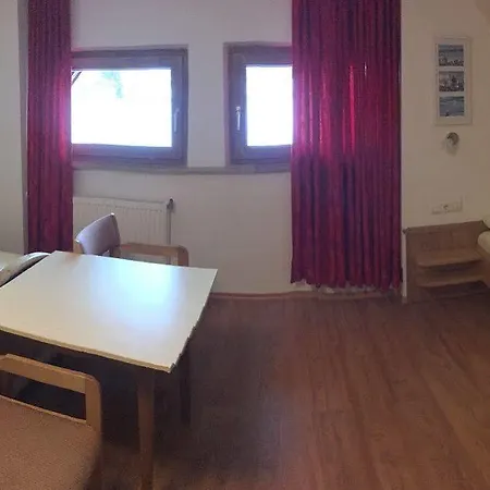 Hotel Garni Alpengruss 2*