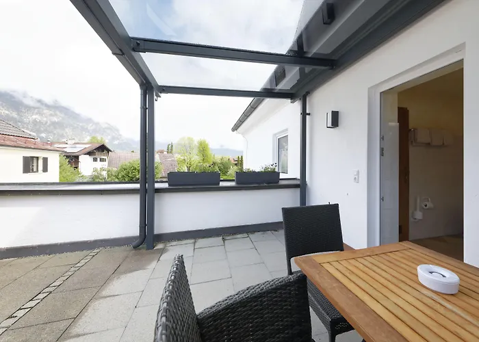 Garni Alpengruss 加爾米施-帕滕基興